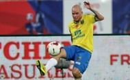 Iain Hume